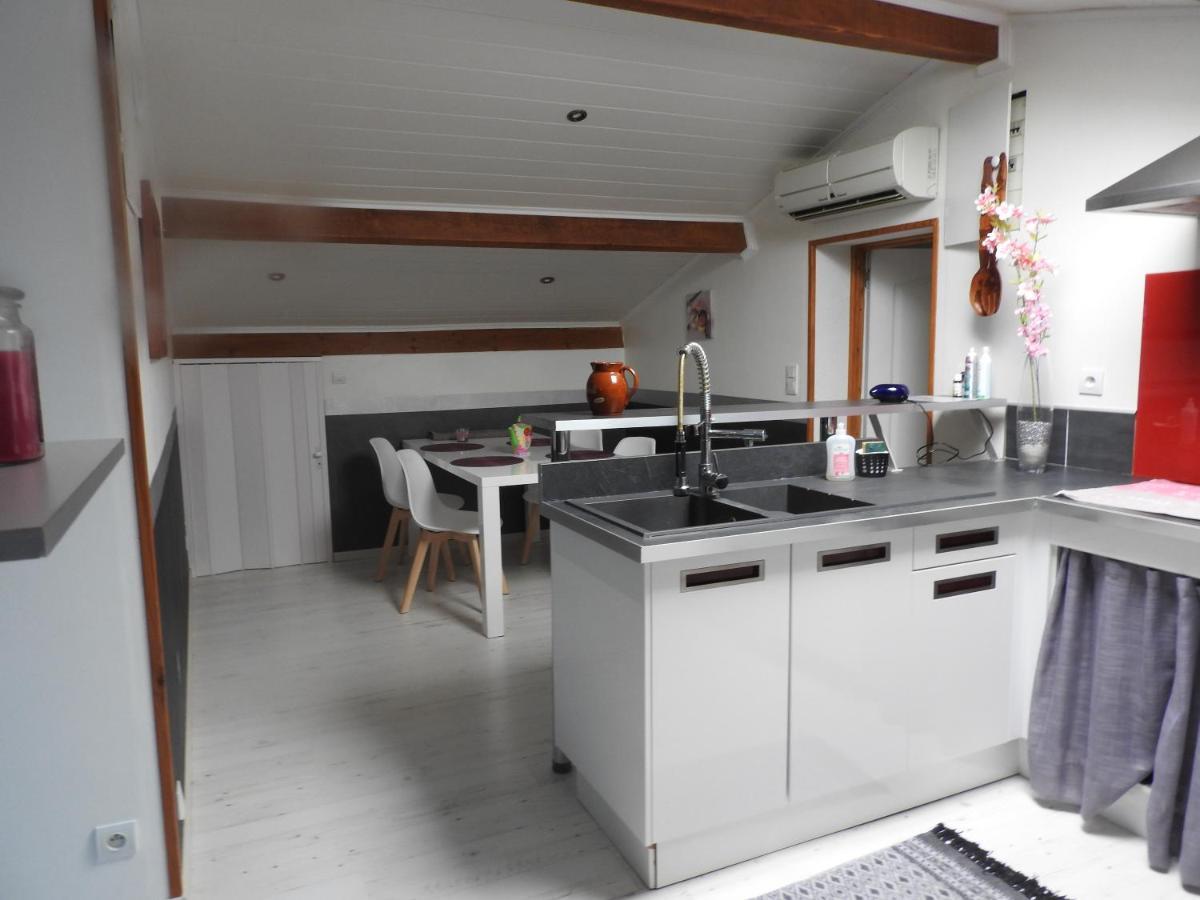 Appartement Mansarde Et Climatise 50 M2 Pompignan  Екстер'єр фото