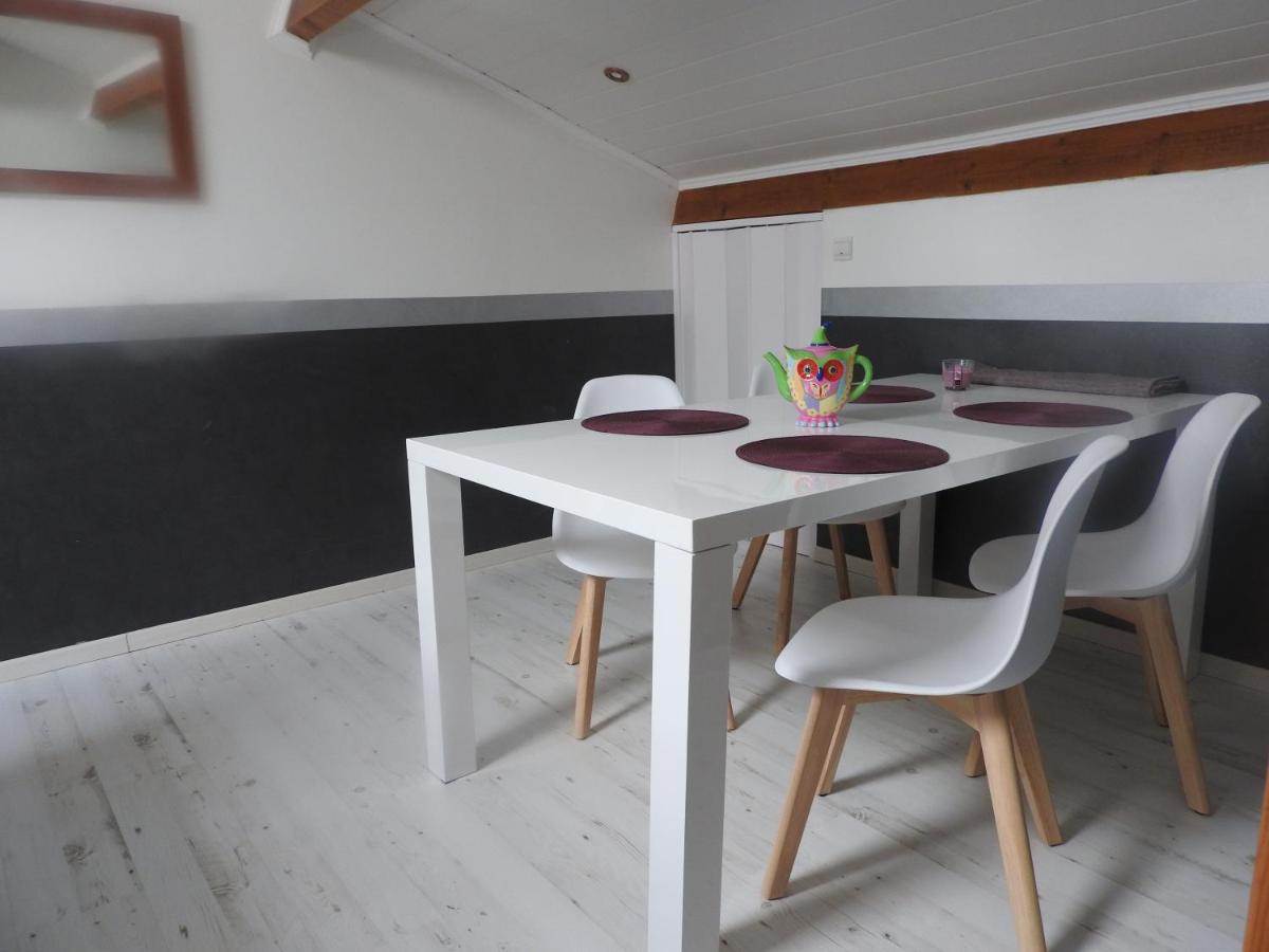 Appartement Mansarde Et Climatise 50 M2 Pompignan  Екстер'єр фото