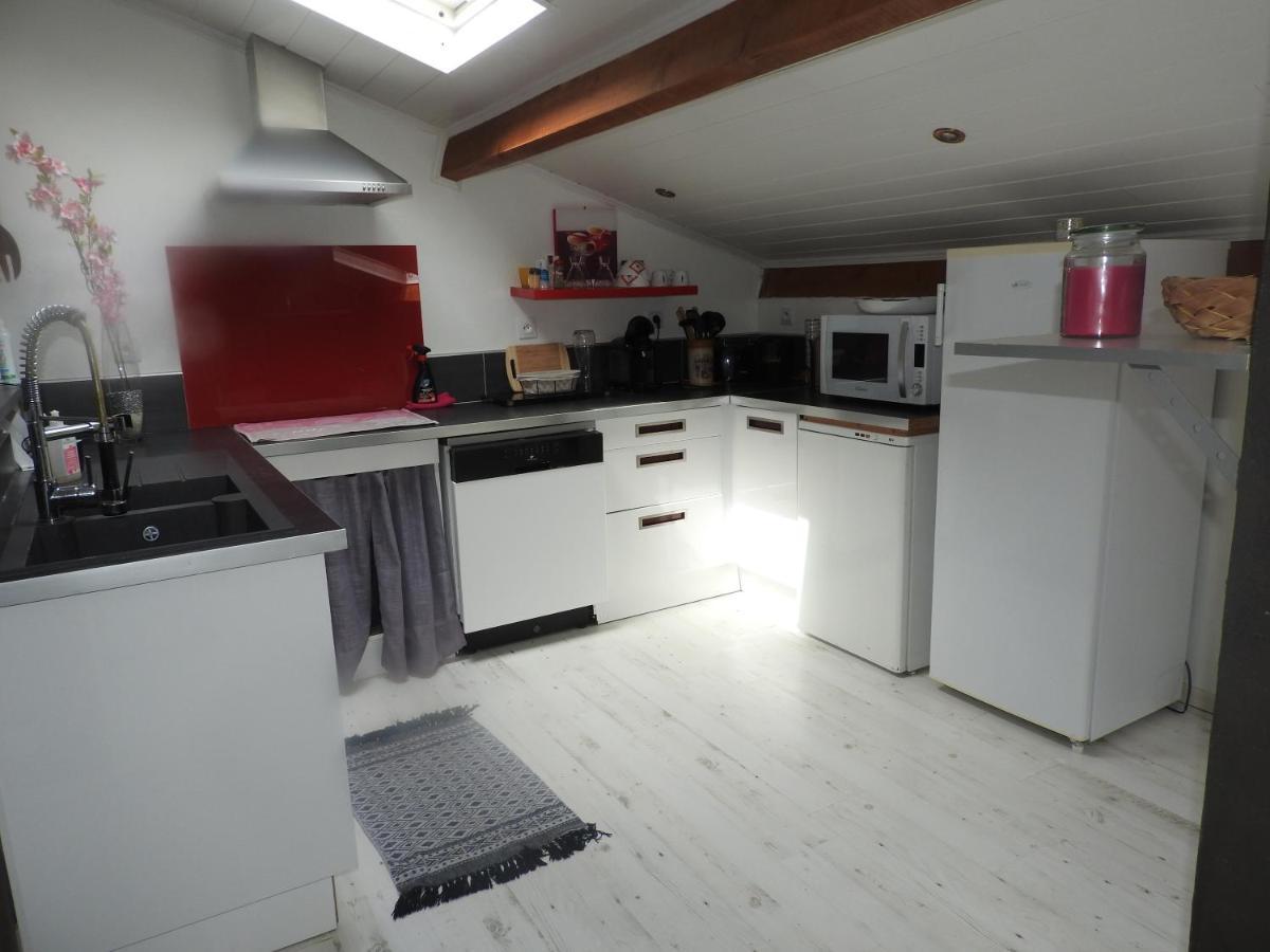 Appartement Mansarde Et Climatise 50 M2 Pompignan  Екстер'єр фото