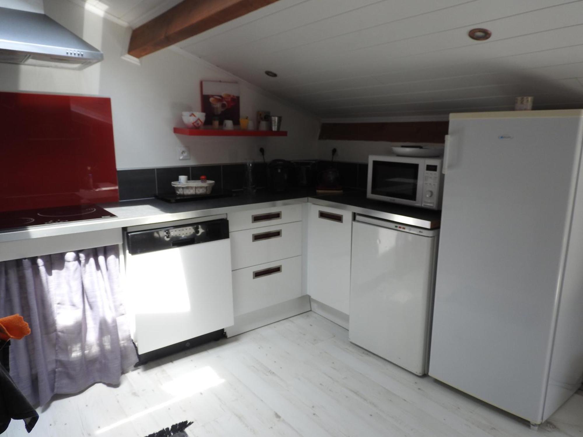 Appartement Mansarde Et Climatise 50 M2 Pompignan  Екстер'єр фото