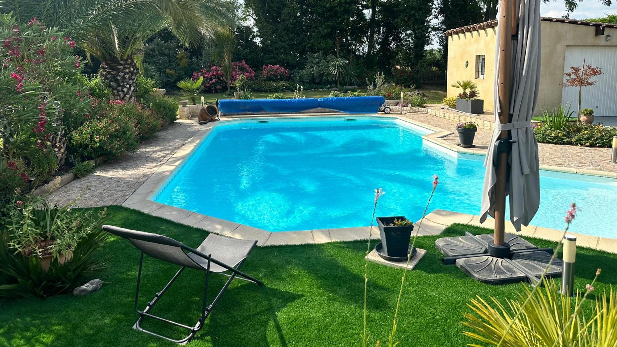 Appartement Mansarde Et Climatise 50 M2 Pompignan  Екстер'єр фото